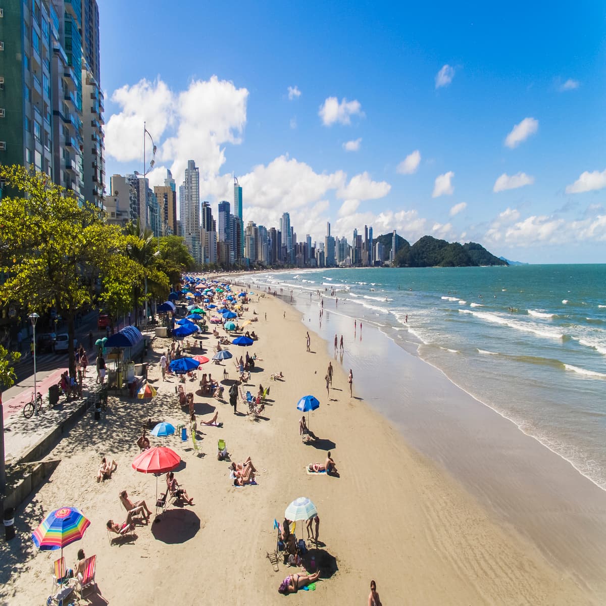 Camboriu con Paseos y Cenas 8 días Verano 2027