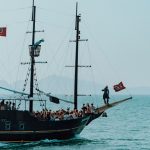 camboriú barco pirata