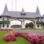 Gramado con 2 Parques Vacaciones de Setiembre 2026