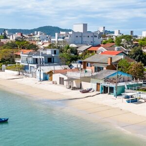 Bombinhas + Oktoberfest 2026 +Barco Pirata Portobelo